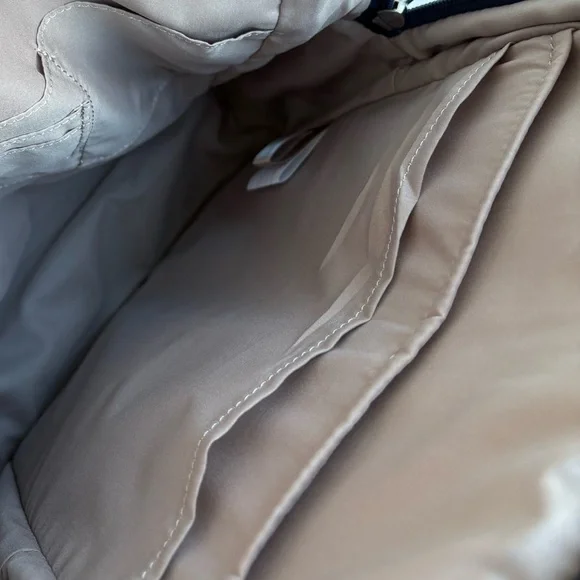 NWOT Briggs & Riley slim Rhapsody navy backpack - Picture 15 of 15